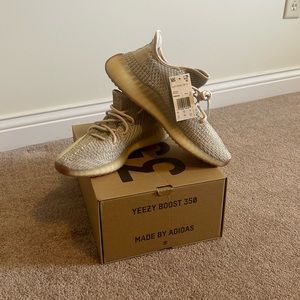 Yeezy Adidas Boost V2 BRAND New